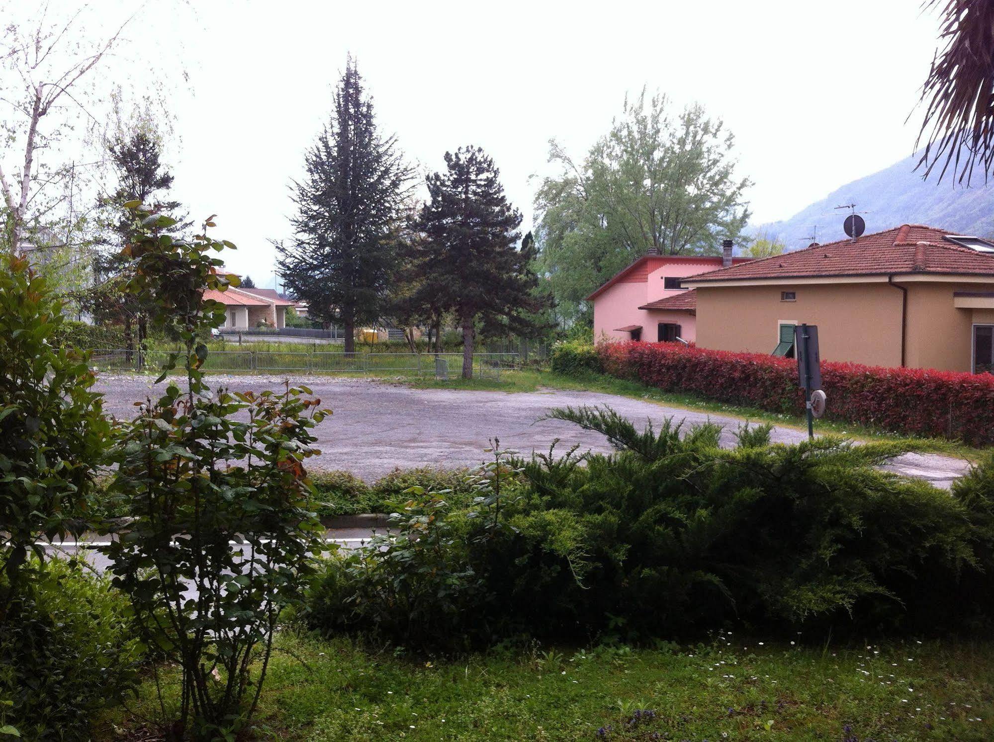 Hotel Cristallo Barga Fornaci di Barga المظهر الخارجي الصورة